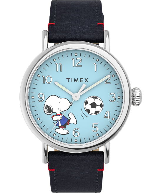 relojes | Timex reloj estándar x cacahuetes con snoopy soccer de 40 mm con correa de cuero tono plateado/azul hombres Z8X2214