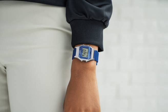 relojes | Timex reloj t80 de 34 mm con correa de resina tono plateado/azul hombres Z8X2266