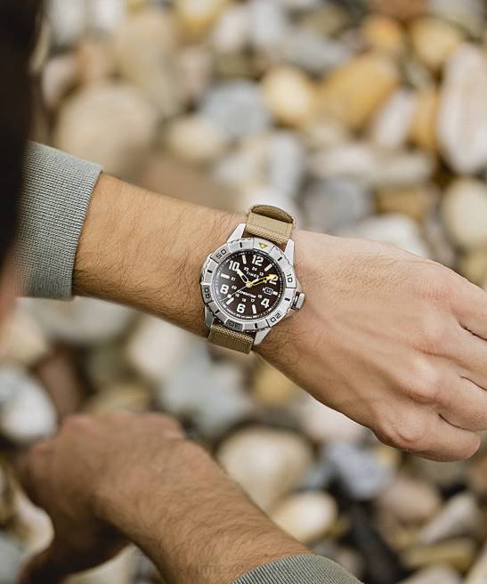 relojes | Timex Expedition North Ridge Reloj de 42 mm con correa de tela de materiales reciclados tono plateado/bronceado/marrón hombres Z8X2125