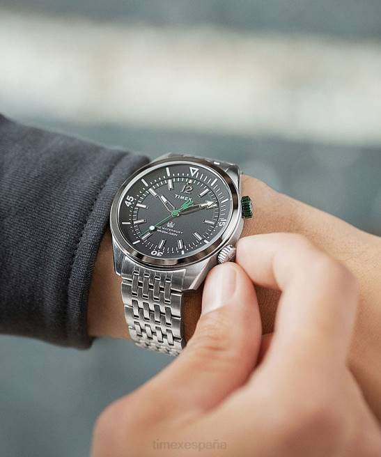 relojes | Timex reloj waterbury dive de 41 mm con pulsera de acero inoxidable acero inoxidable/negro/verde hombres Z8X2108
